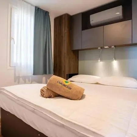 Mobilehomes In 44133 Prázdninový areál Lido di Jesolo